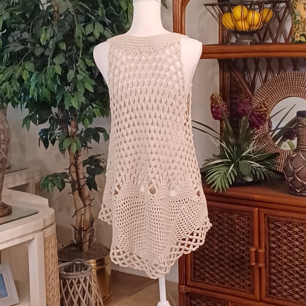 LIKE NEW! Free People Boho Crochet Knit Vest Size Large - Picture 5 of 9